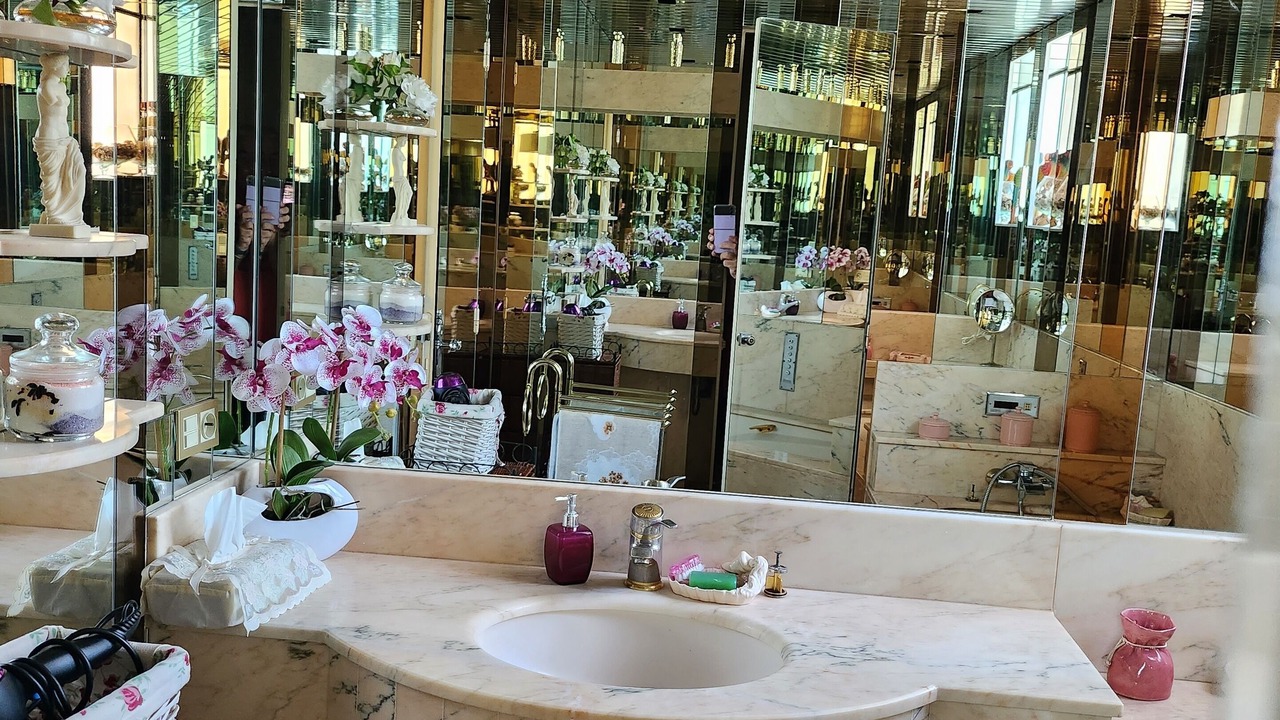 Photo of Bathroom in Sorgues