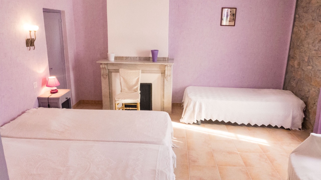 Photo of Bedroom in Montbrun-des-Corbieres