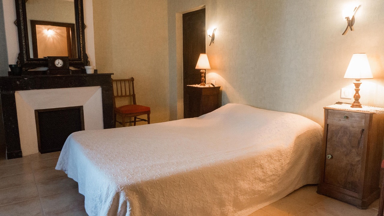 Photo of Bedroom in Montbrun-des-Corbieres