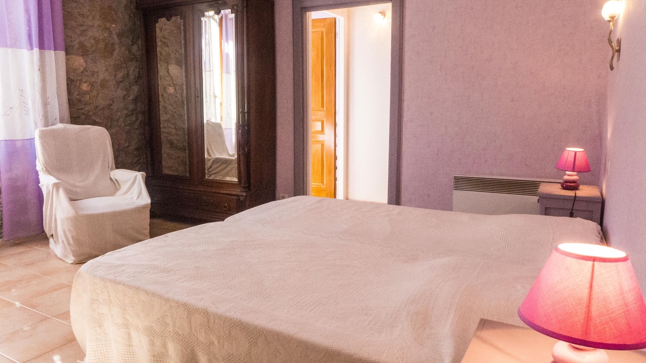 Photo of Bedroom in Montbrun-des-Corbieres