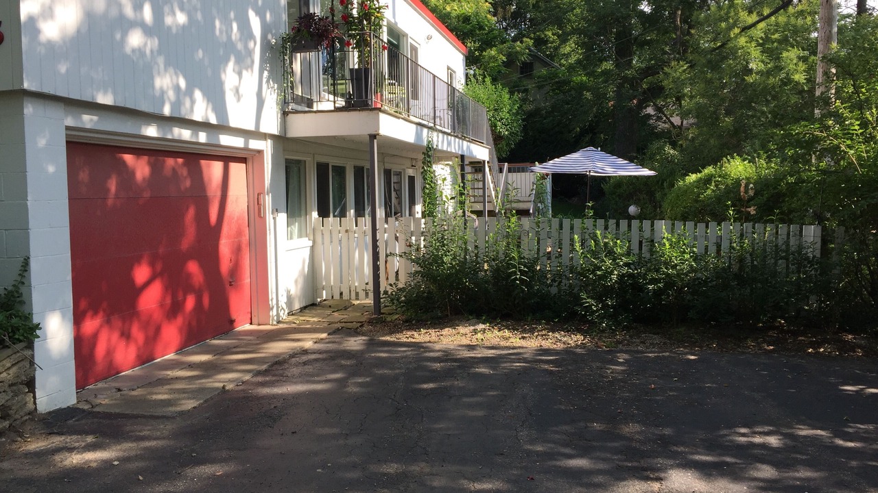 Photo of Patio Balcony in Angell