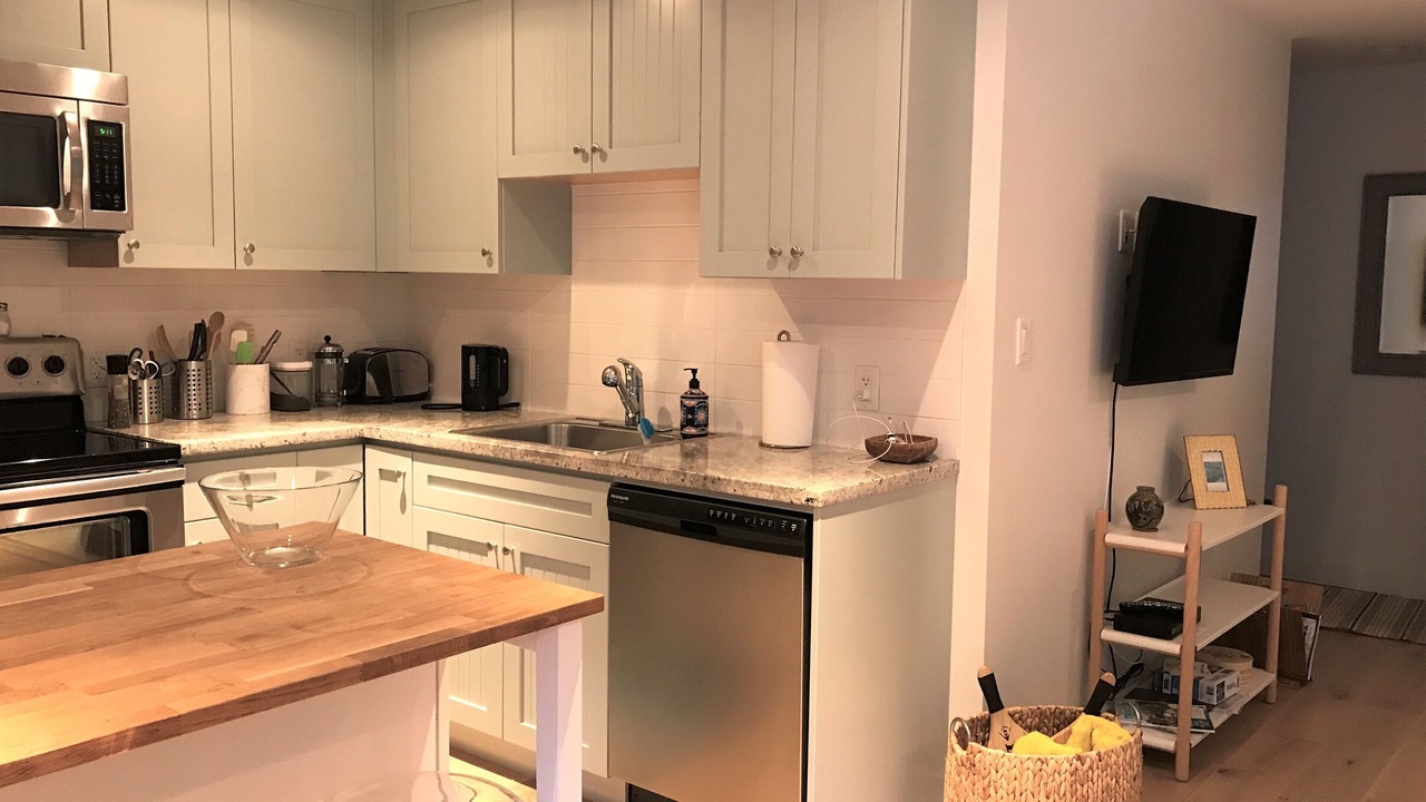Photo of Kitchen in Deep Cove