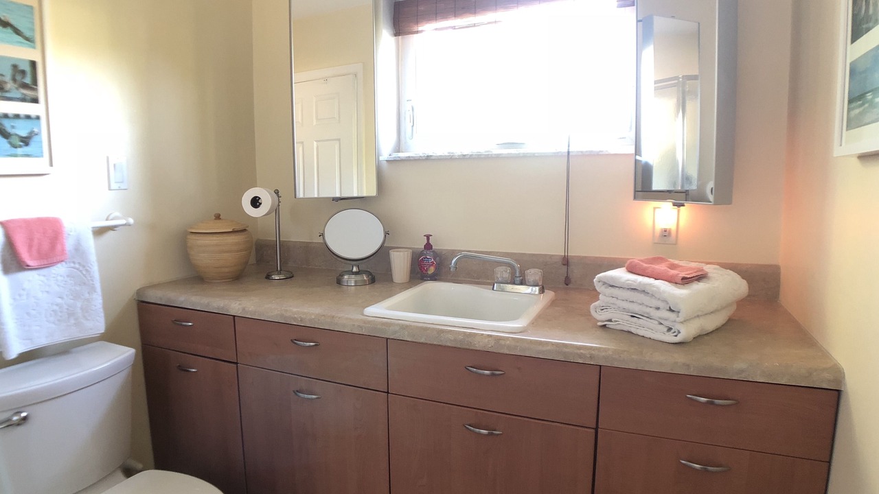 Photo of Bathroom in South Gate Ridge