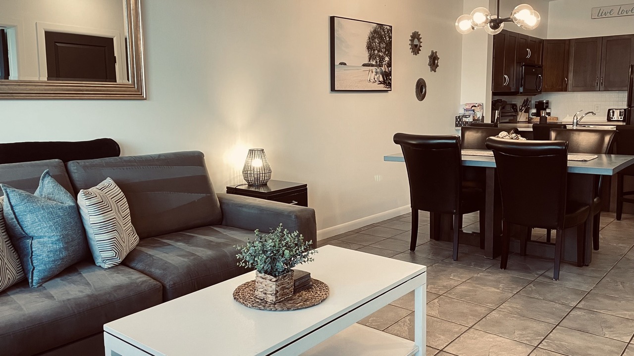 Photo of Livingroom in South Pandosy