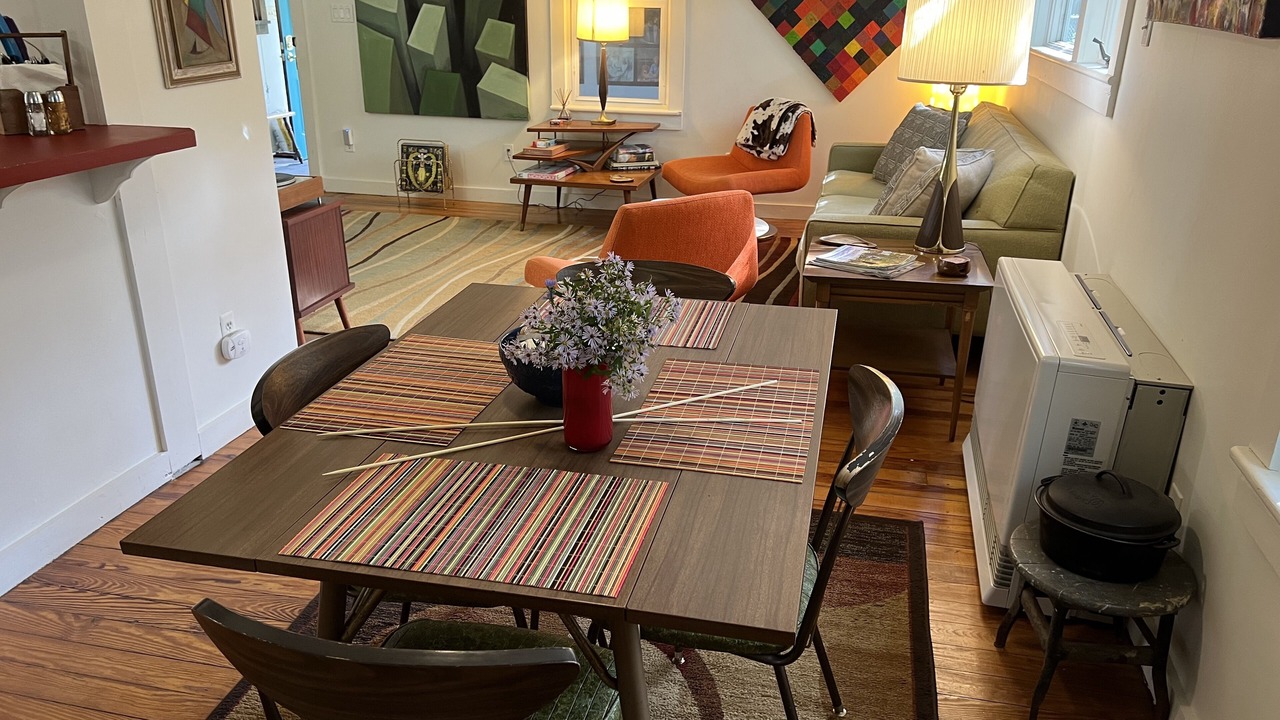 Photo of Livingroom in Phoenicia
