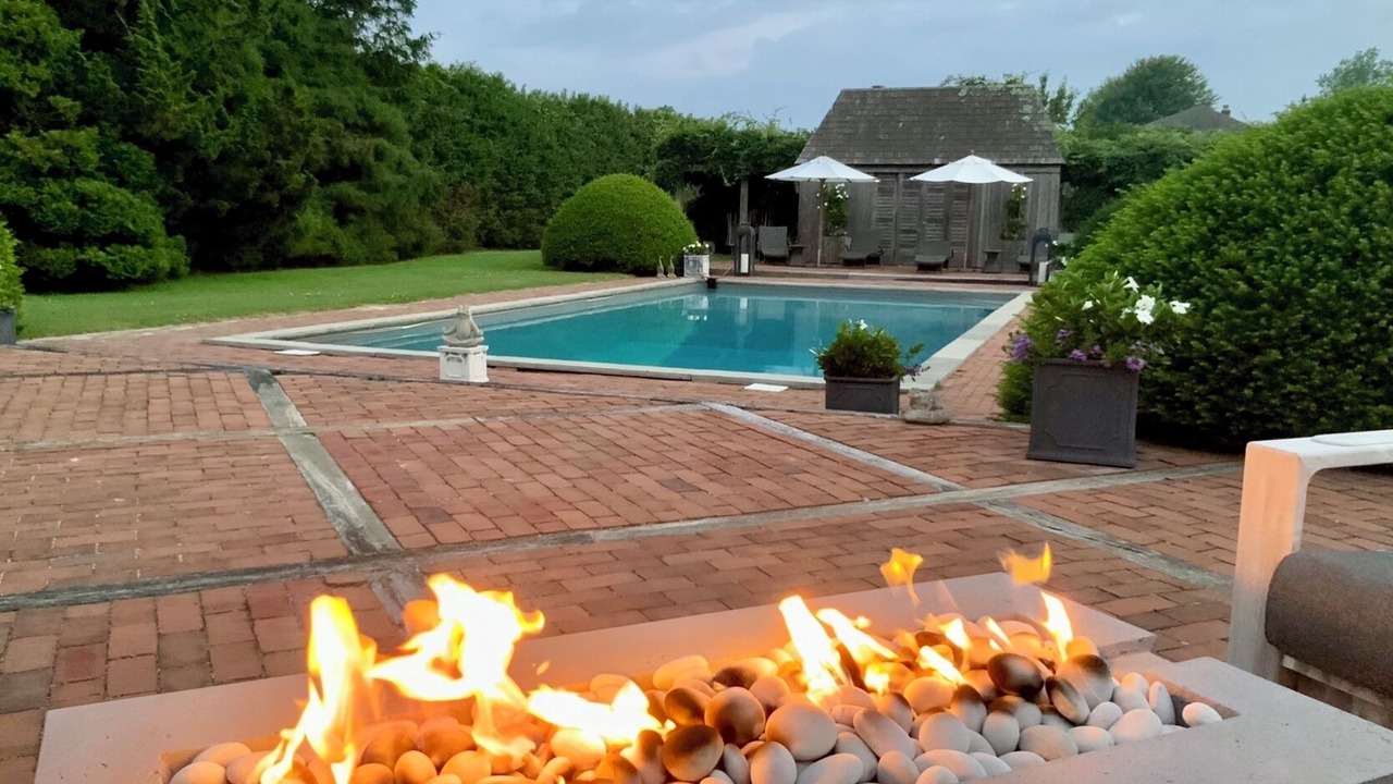 Photo of Patio Balcony in Sagaponack