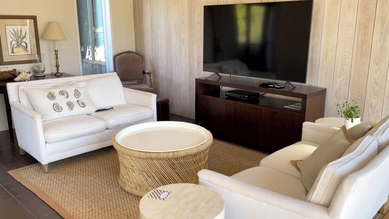Photo of Livingroom in Sagaponack