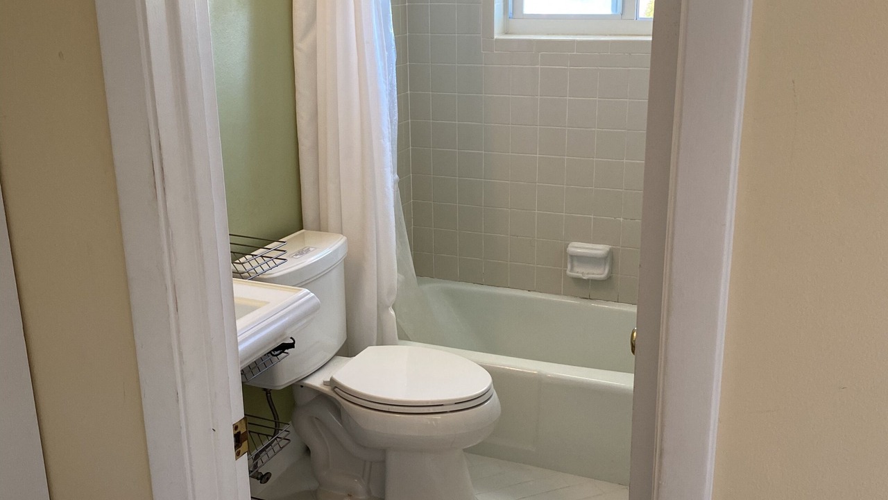 Photo of Bathroom in Holmes Beach