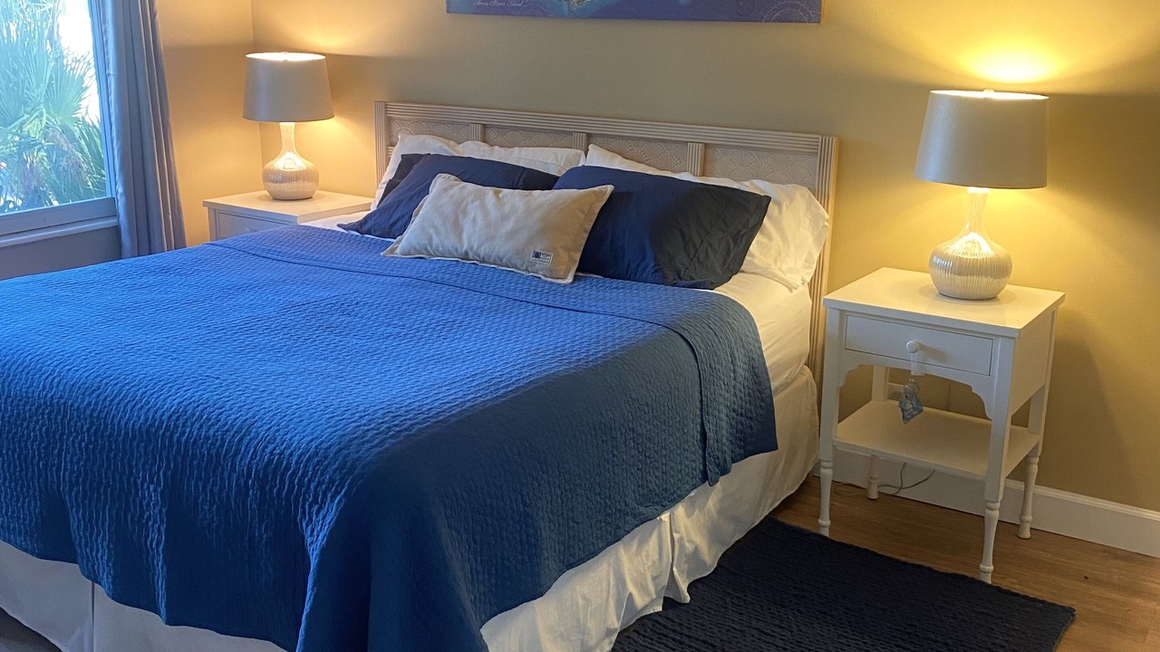 Photo of Bedroom in Holmes Beach