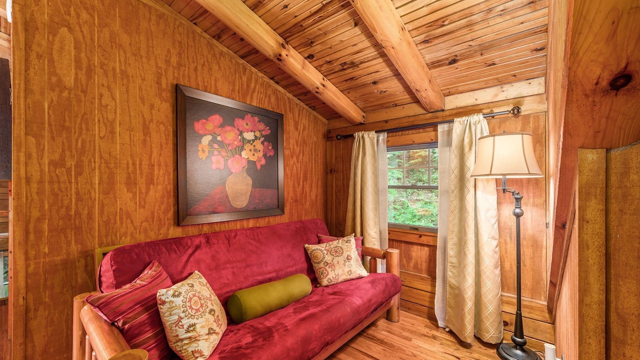 Photo of Livingroom in Logan