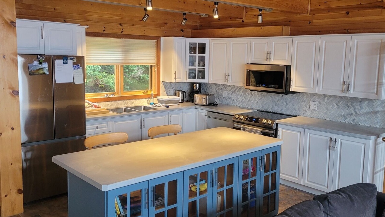 Photo of Kitchen in Tors Cove