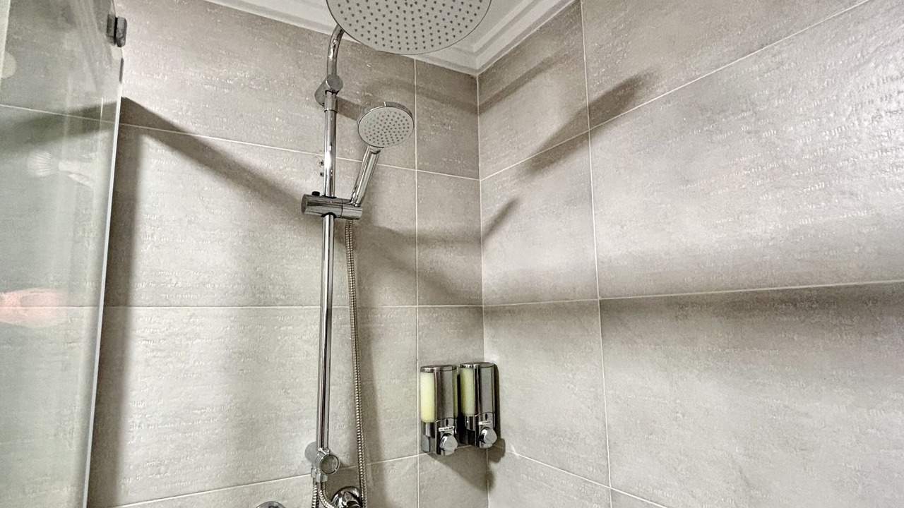 Photo of Bathroom in Gros