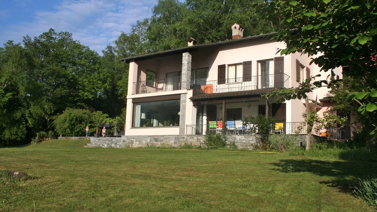 Photo of Others in Vira