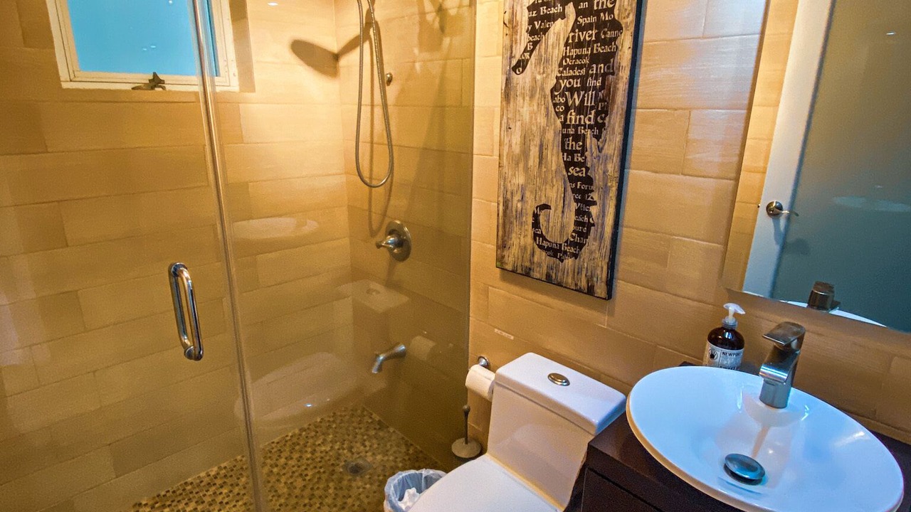 Photo of Bathroom in Cabo Rojo