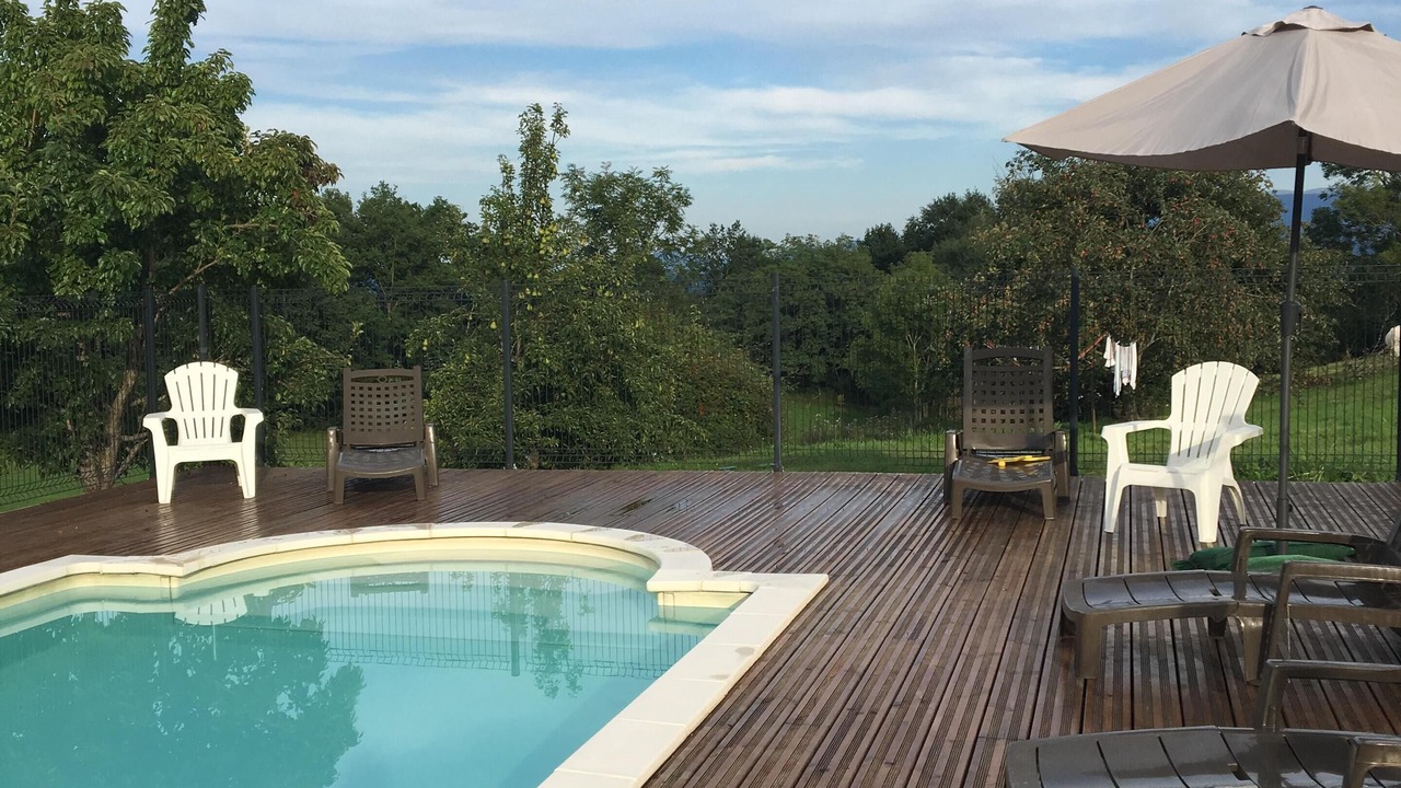 Photo of Outdoor in Camarade