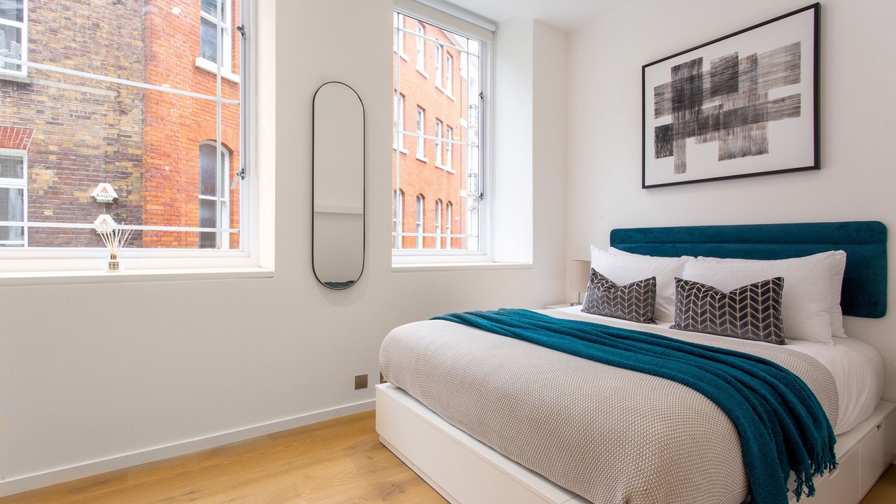 Photo of Bedroom in Mayfair