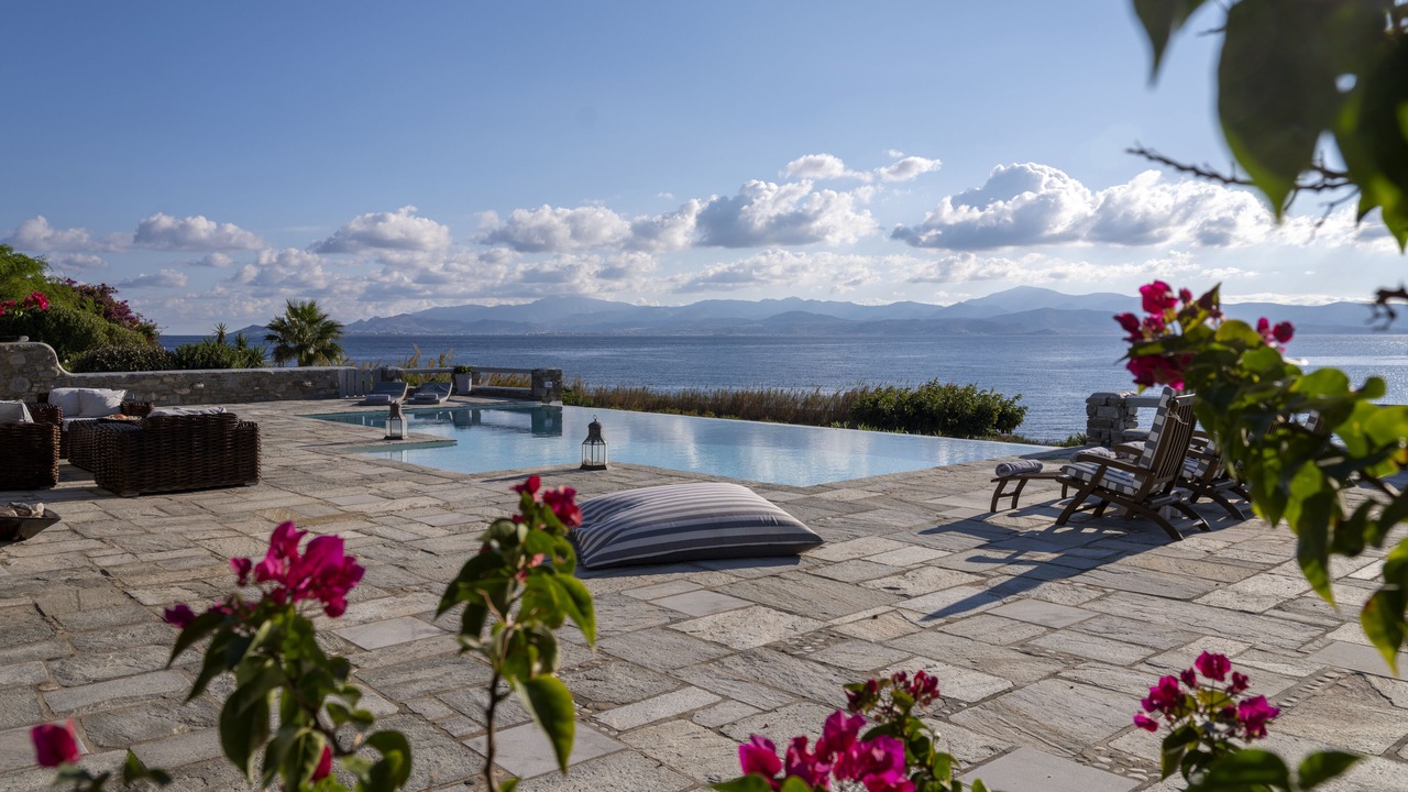 Photo of Outdoor in Paros