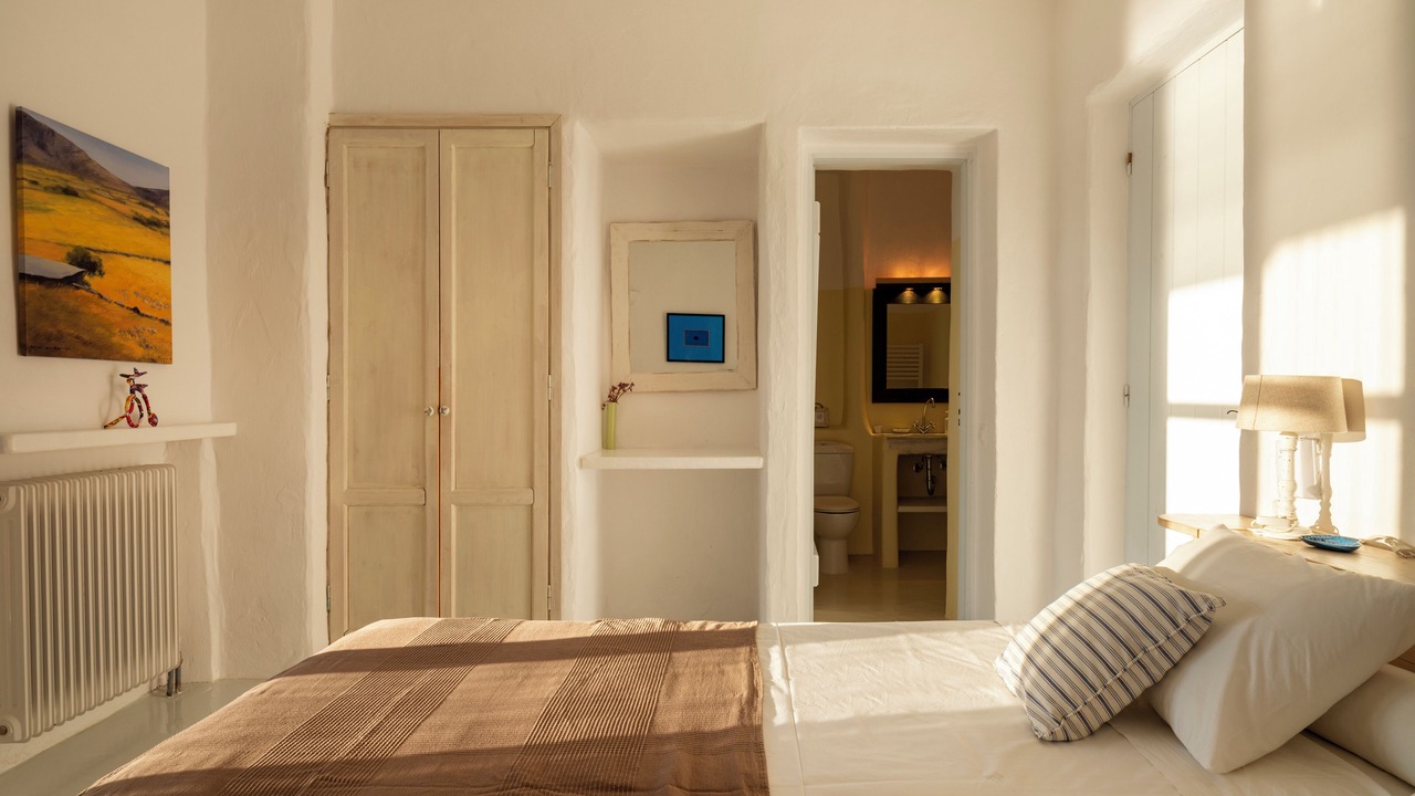 Photo of Bedroom in Paros