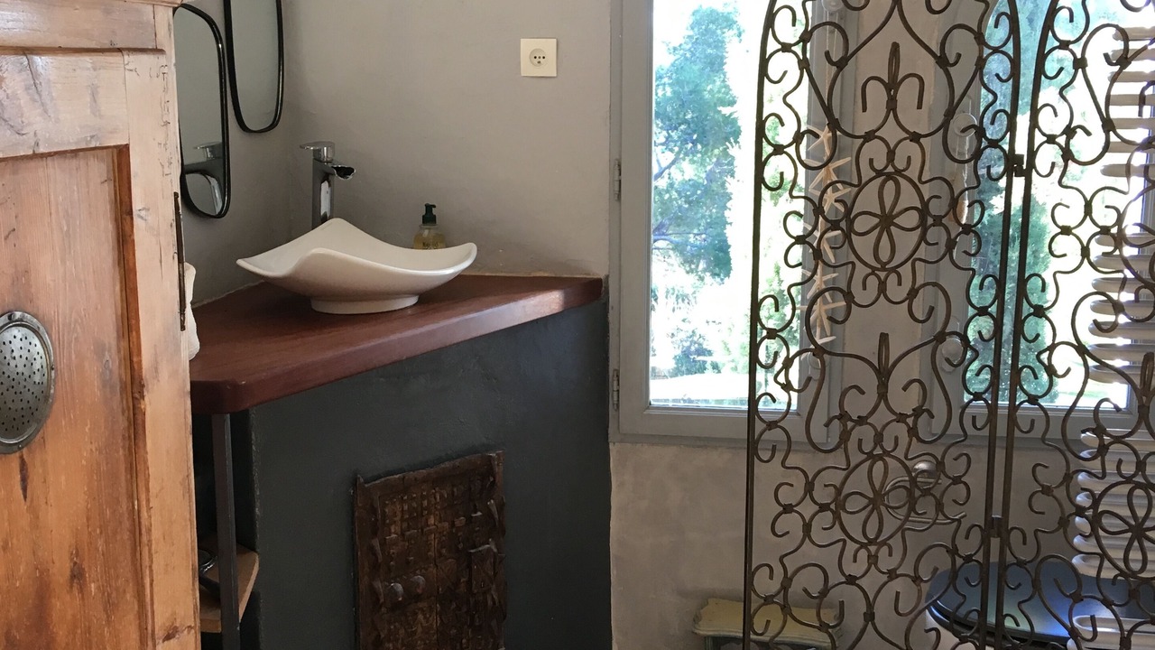 Photo of Bathroom in Sete