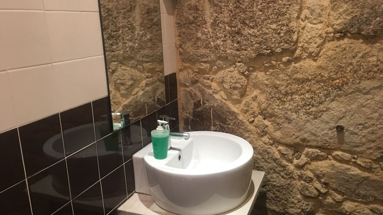 Photo of Bathroom in Penso