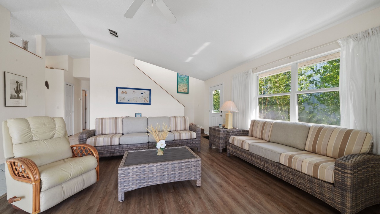 Photo of Livingroom in Anna Maria