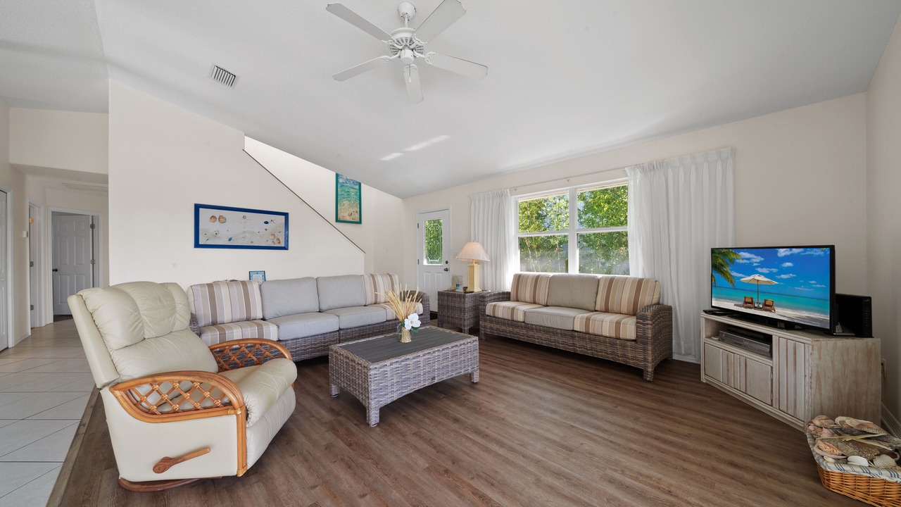 Photo of Livingroom in Anna Maria