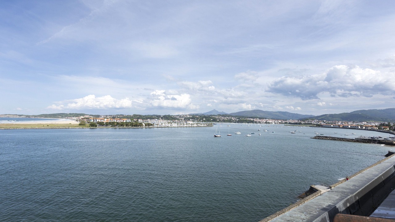 Photo of Others in La Marina