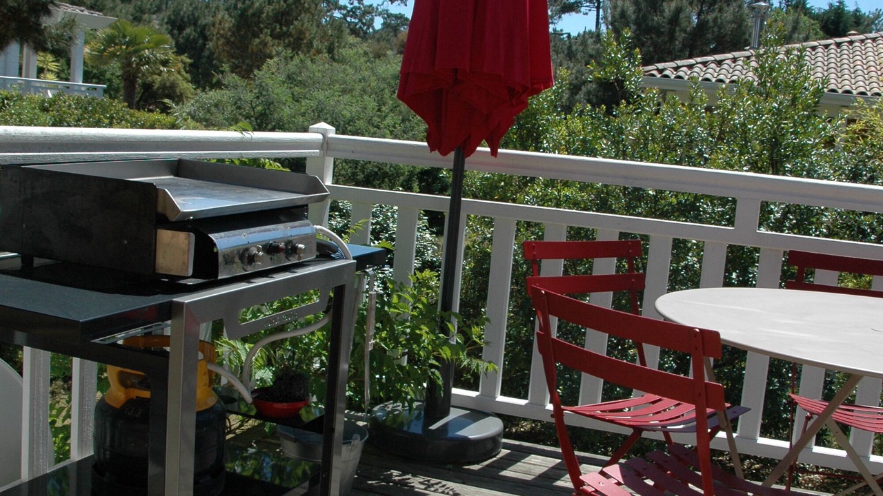 Photo of Outdoor in L'Herbe