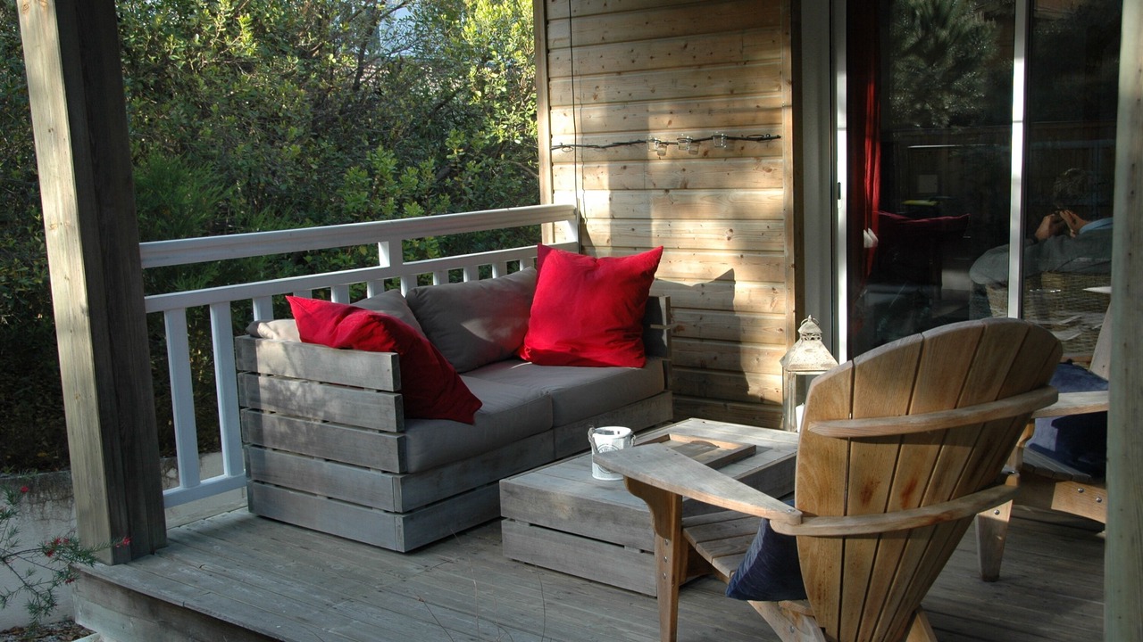 Photo of Patio Balcony in L'Herbe
