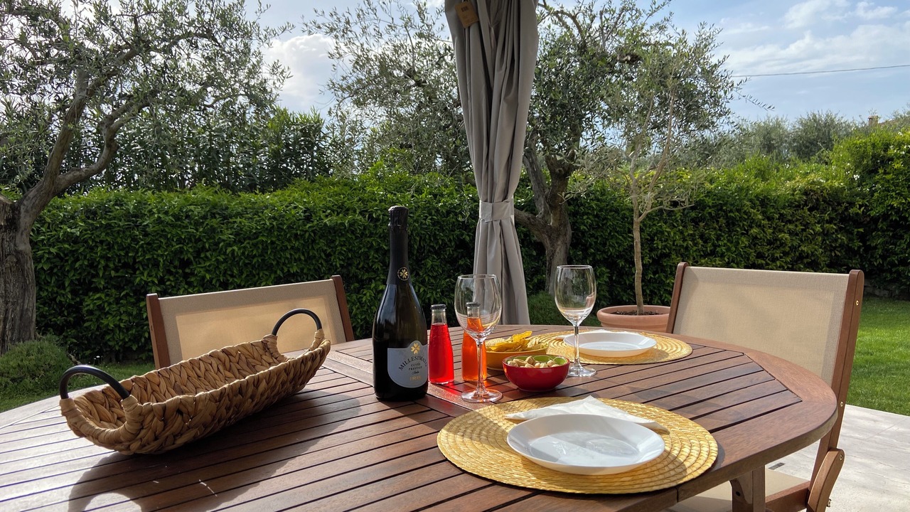 Photo of Outdoor in Calmasino