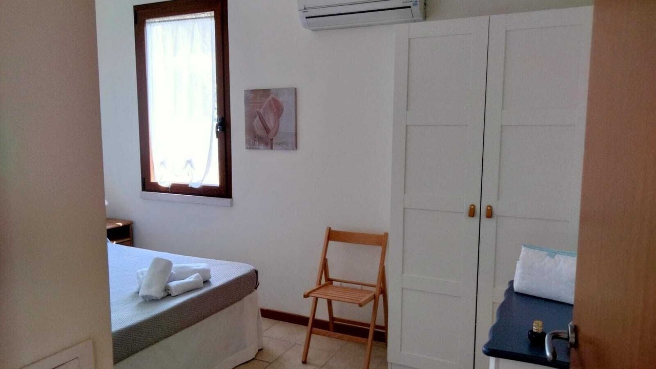 Photo of Bedroom in Calmasino