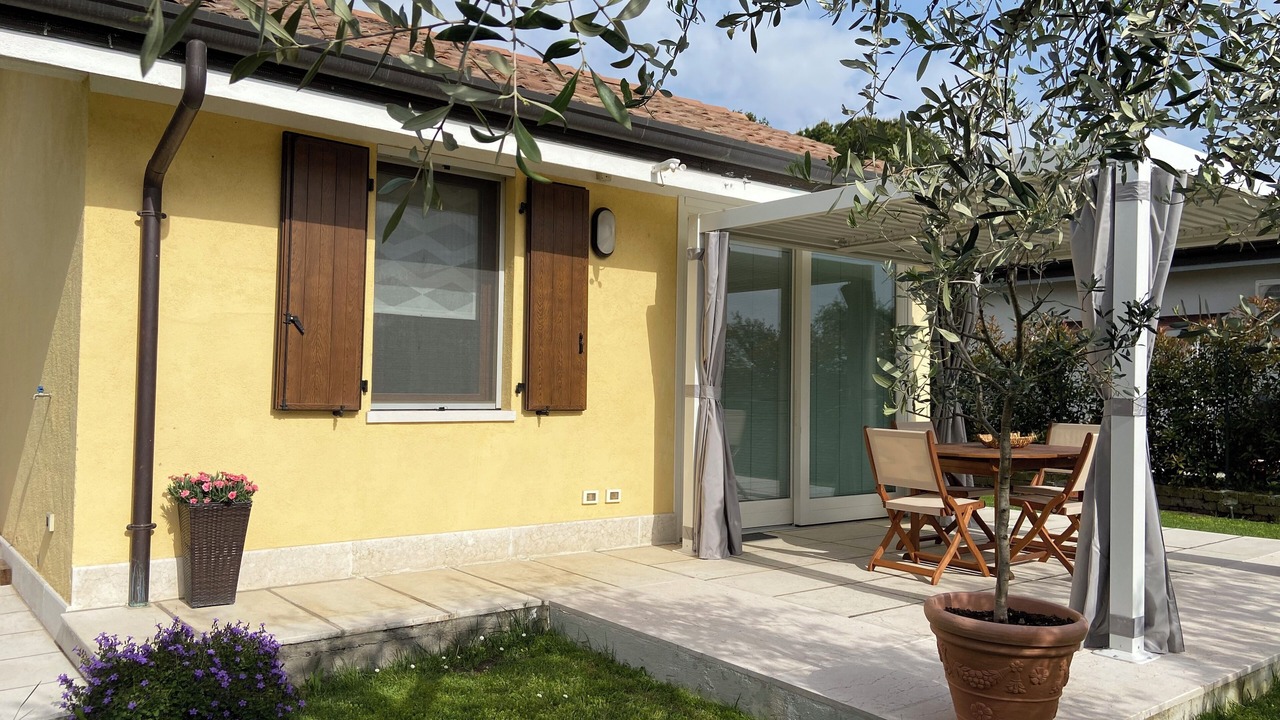 Photo of Outdoor in Calmasino