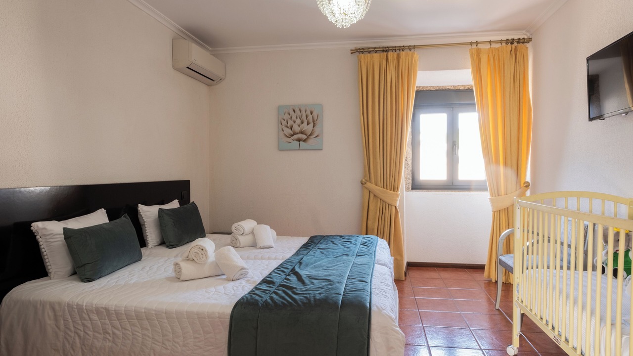 Photo of Bedroom in Molares