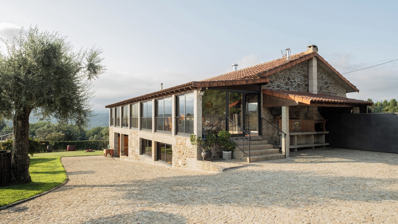 Photo of Outdoor in Molares