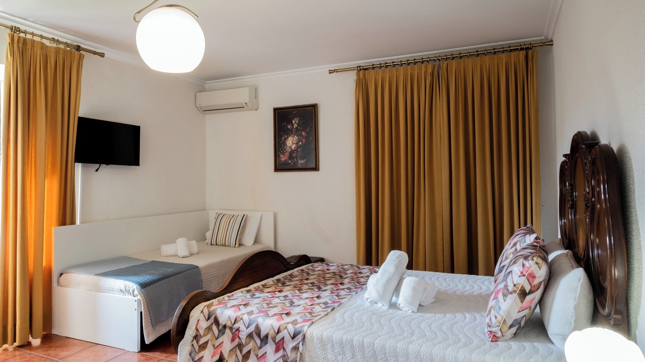 Photo of Bedroom in Molares