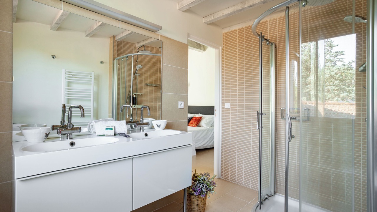 Photo of Bathroom in Ceret