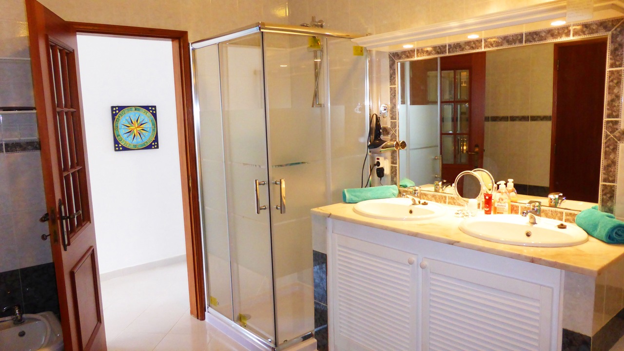 Photo of Bathroom in Porches