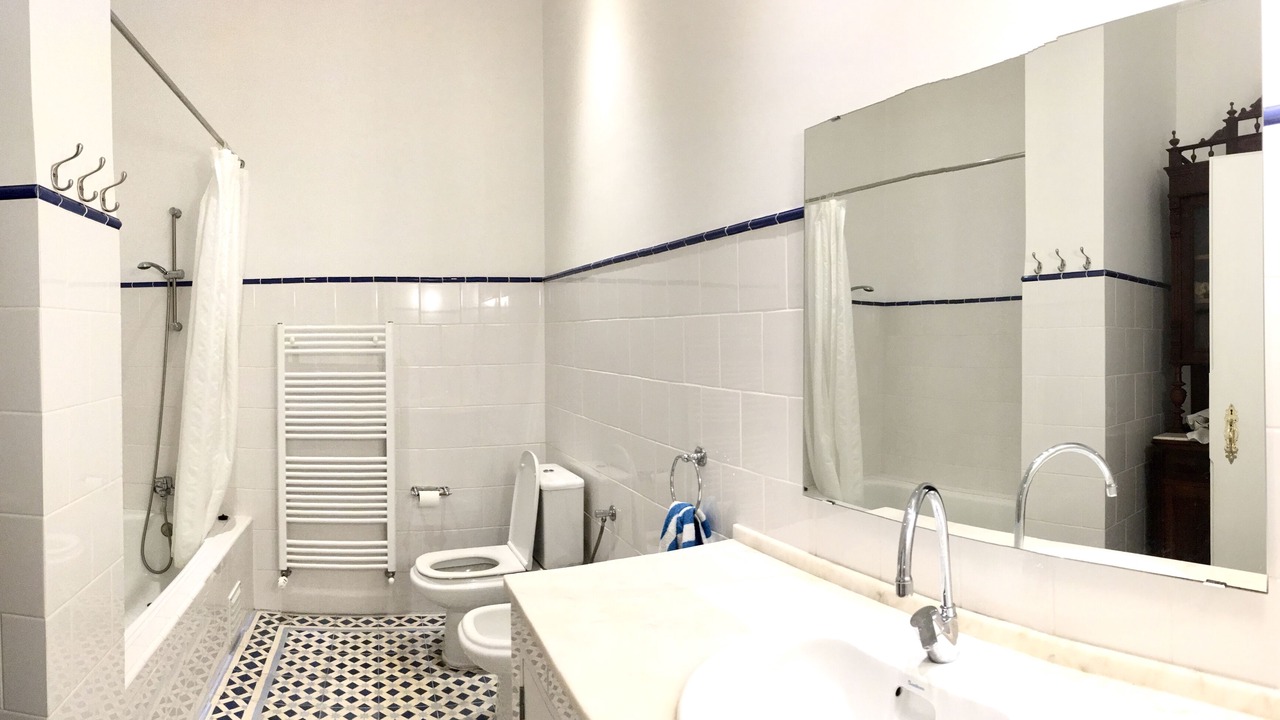 Photo of Bathroom in Santos