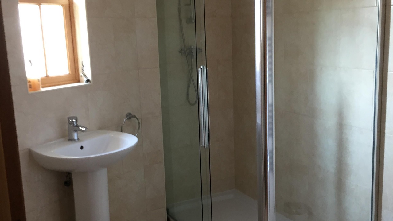 Photo of Bathroom in Crynant