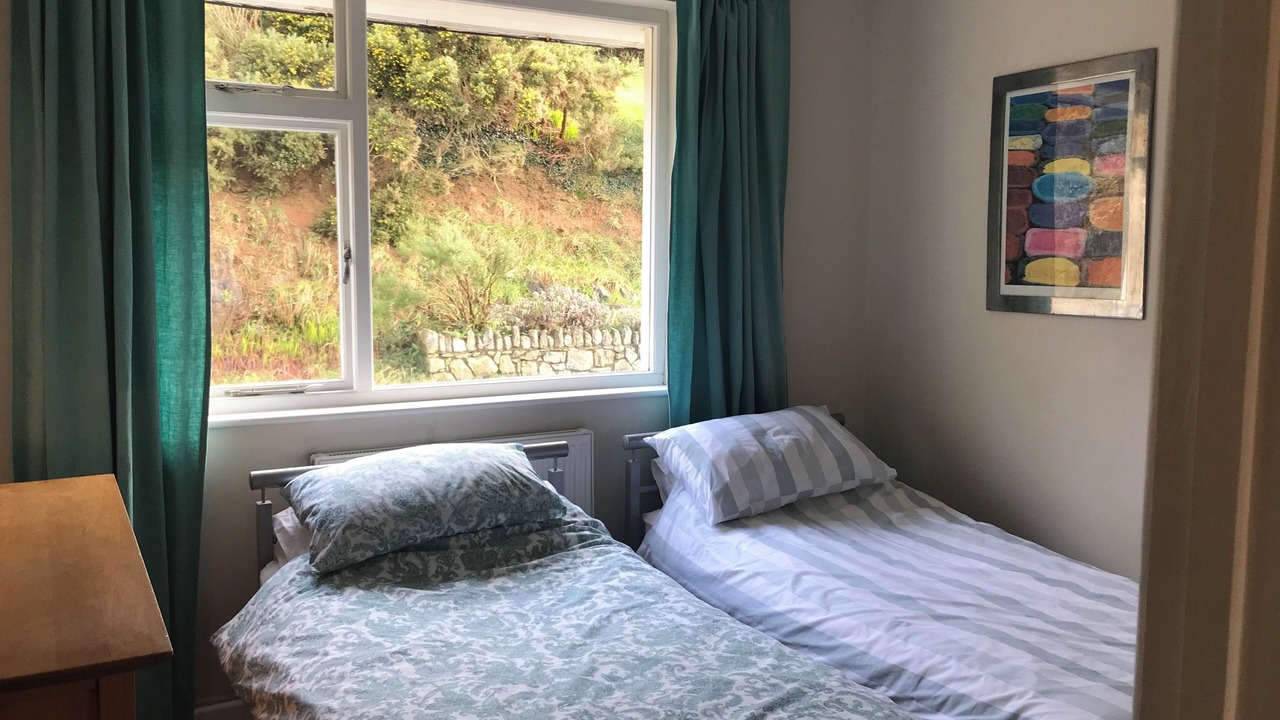 Photo of Bedroom in Crynant