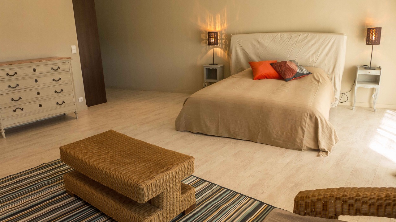 Photo of Bedroom in Loupia