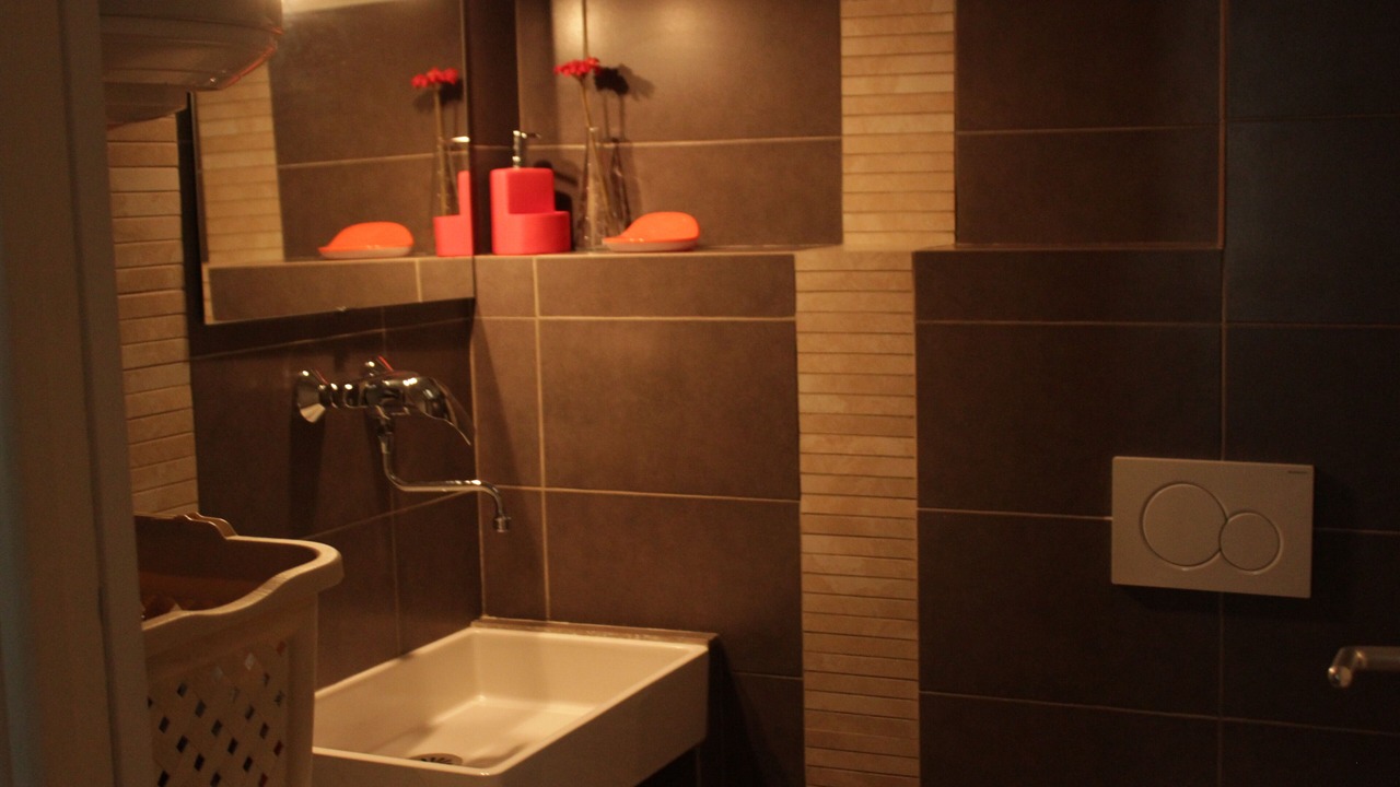Photo of Bathroom in Carre d'Or