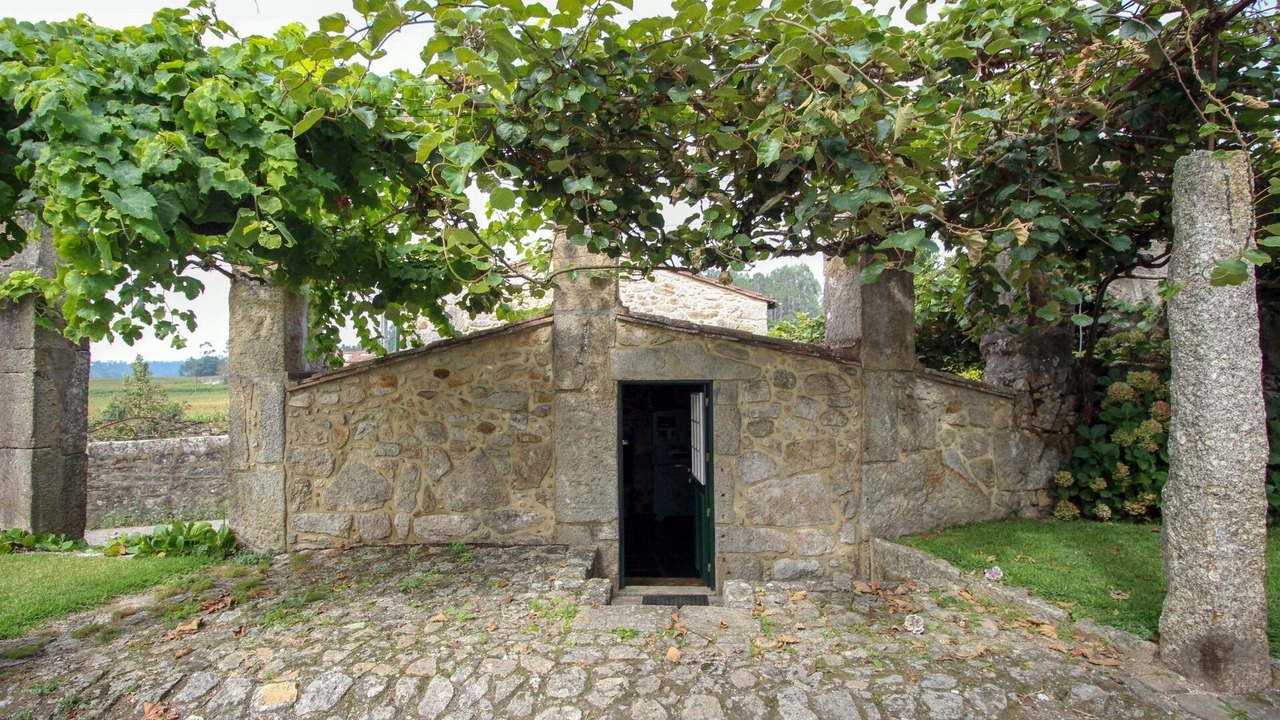 Photo of Outdoor in Rates