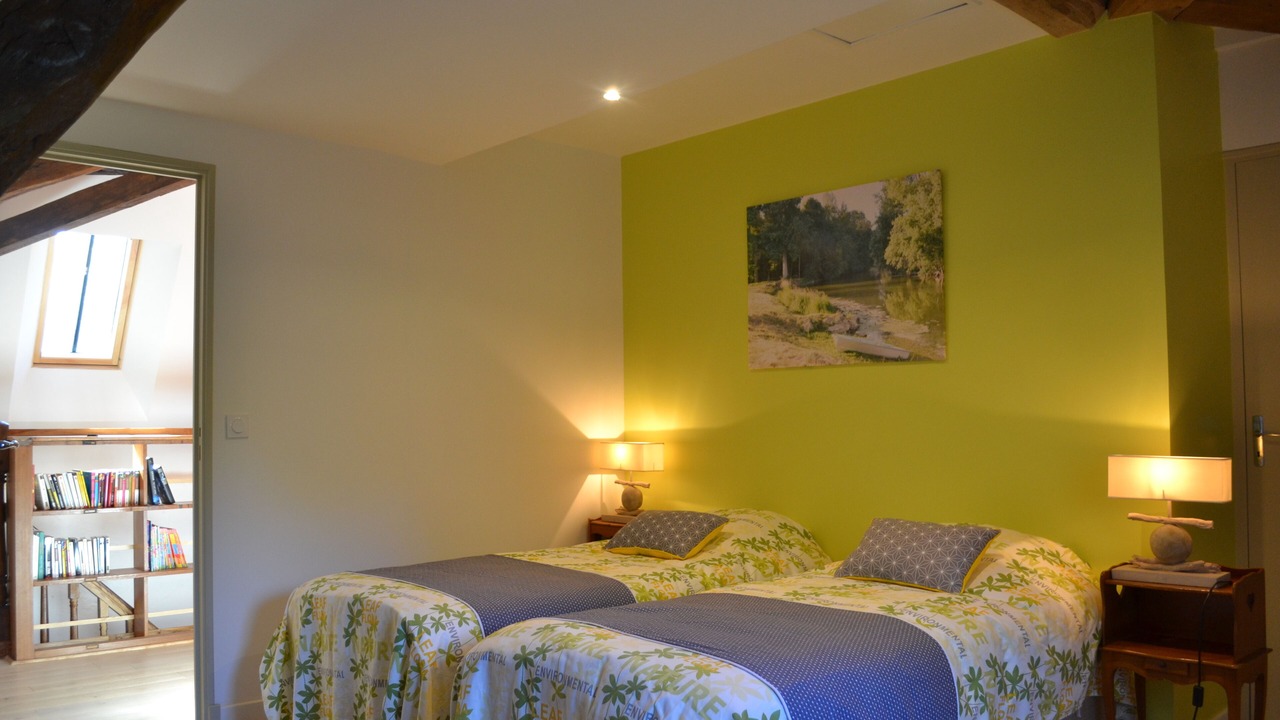 Photo of Bedroom in Monts