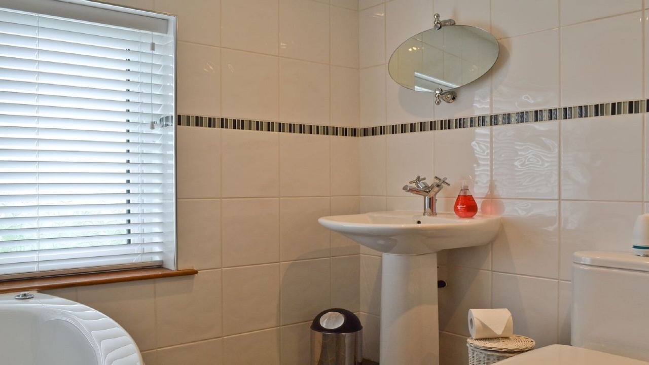 Photo of Bathroom in Leek