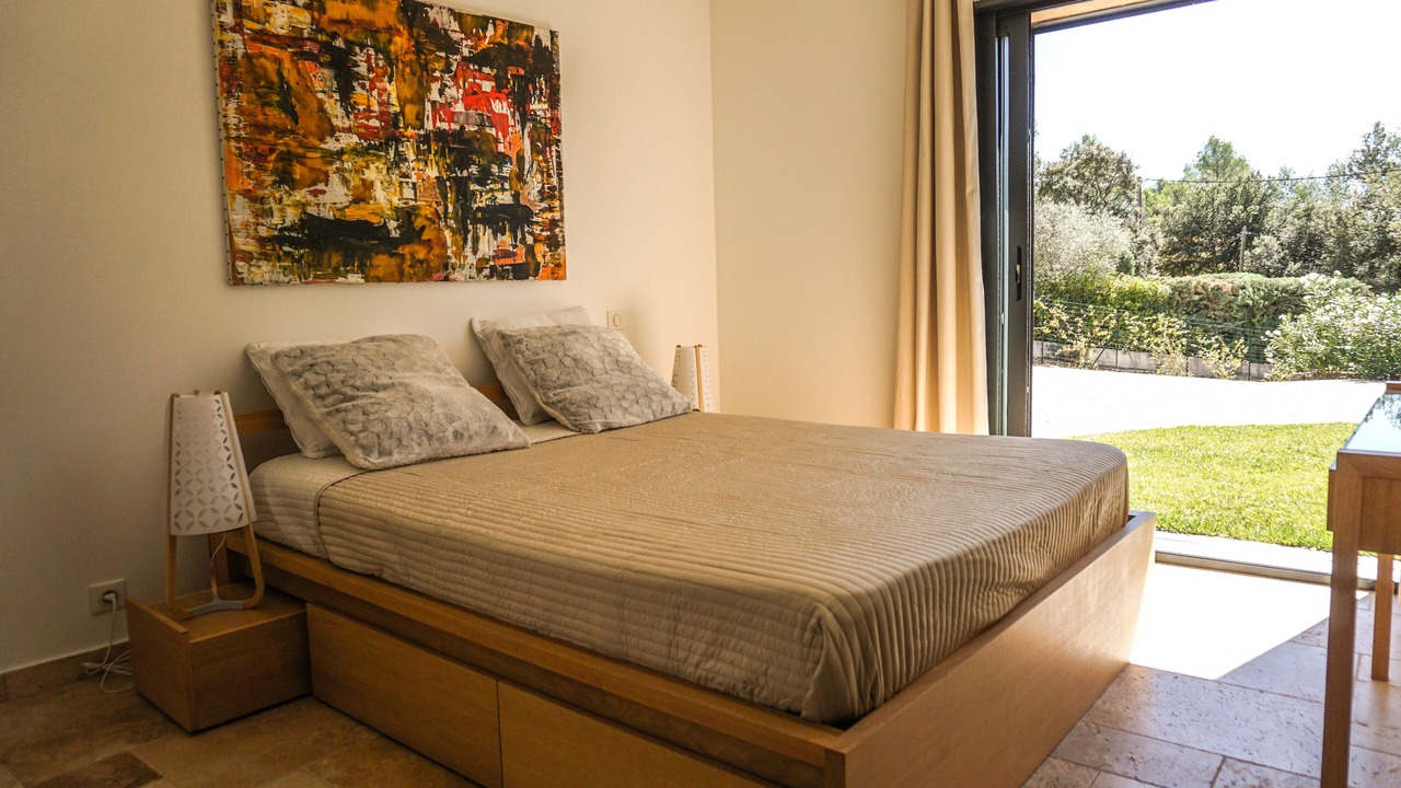 Photo of Bedroom in Entrecasteaux