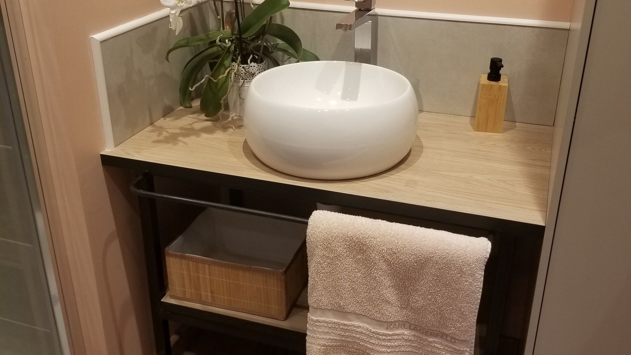 Photo of Bathroom in Ladoix-Serrigny