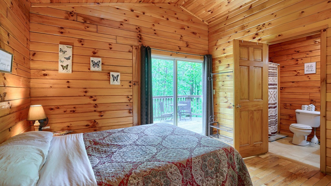 Photo of Bedroom in Logan