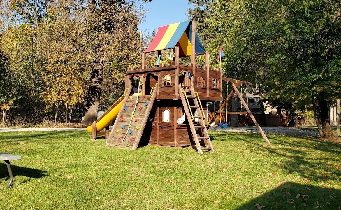 Photo of Others in Oconomowoc