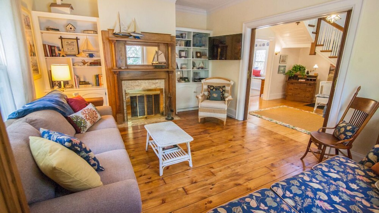 Photo of Livingroom in Oconomowoc